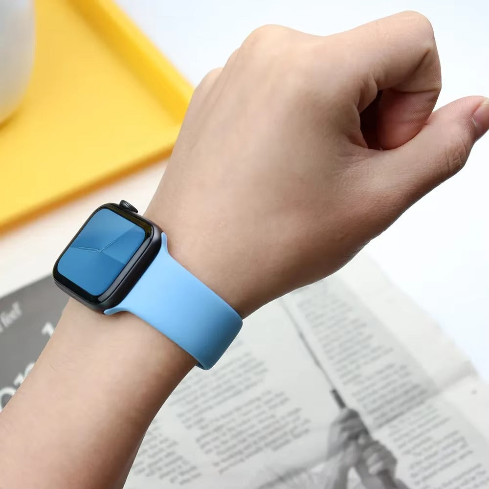 Silicone Band For Apple Watch strap 44mm 45mm 40mm 41mm 42-38mm 45 46 mm sport bracelet iwatch series 11 10 8 7 6 5 4 3 SE 9 Ultra 3 2 49mm
